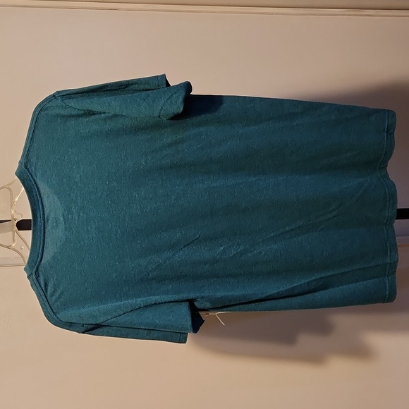 Snoopy cartoon dog blue/green m tshirt - Picture 2 of 2